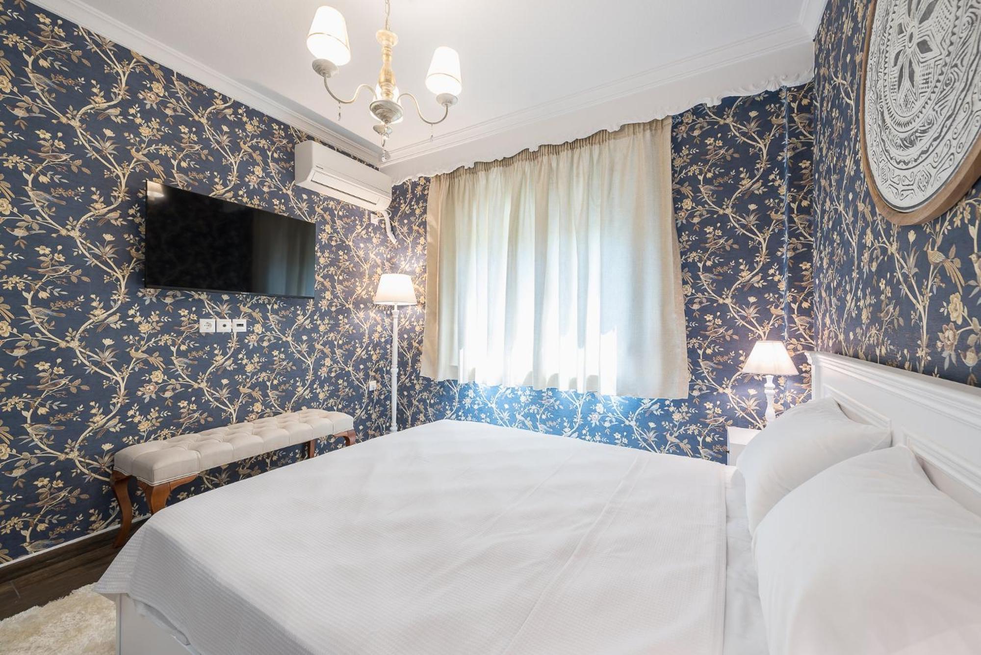 Neos Kosmos Comfort & Style, Near Metro *
